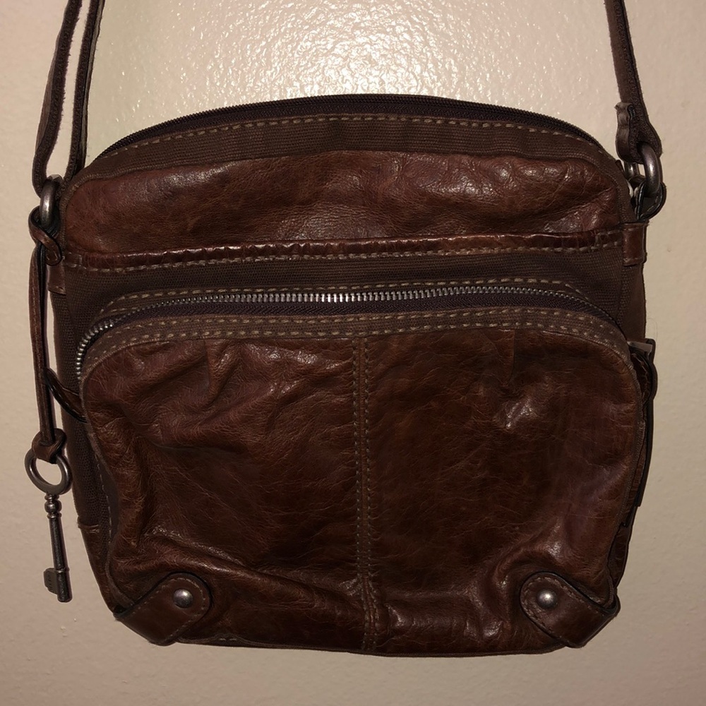 Fossil shoulder bag